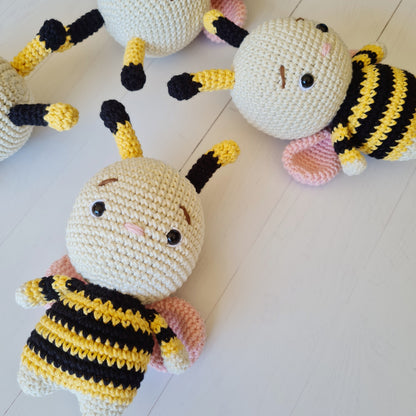 Crocheted Baby Bee